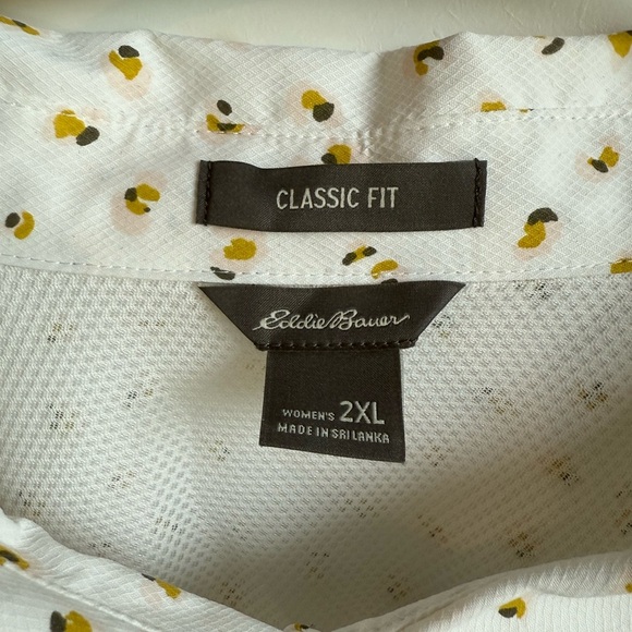Eddie Bauer Mesh Lined White Button-Down Shirt with Yellow and Black Dot Print - Picture 5 of 10
